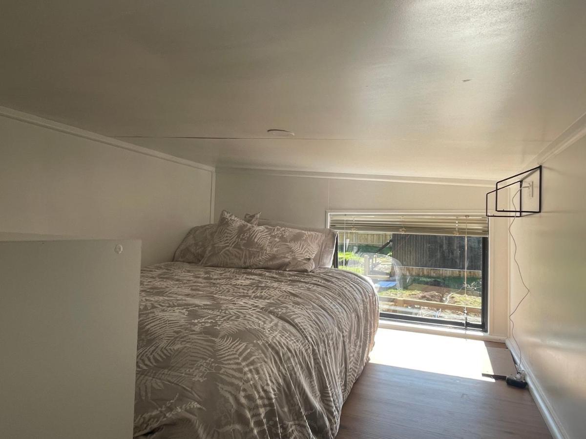 Tiny House In The Bush - A Minute From Town Centre Ruapehu Unique Stays Raetihi Esterno foto
