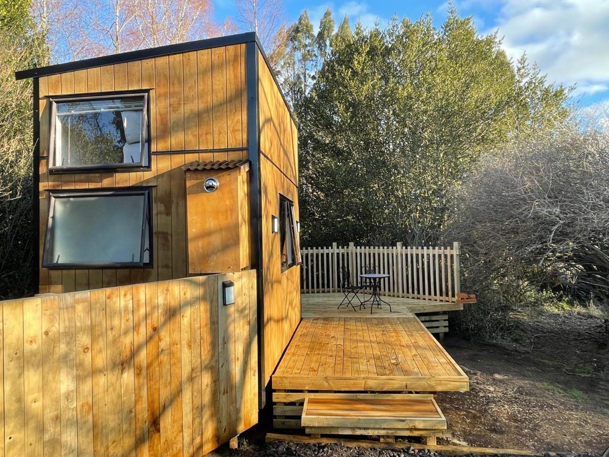 Tiny House In The Bush - A Minute From Town Centre Ruapehu Unique Stays Raetihi Esterno foto