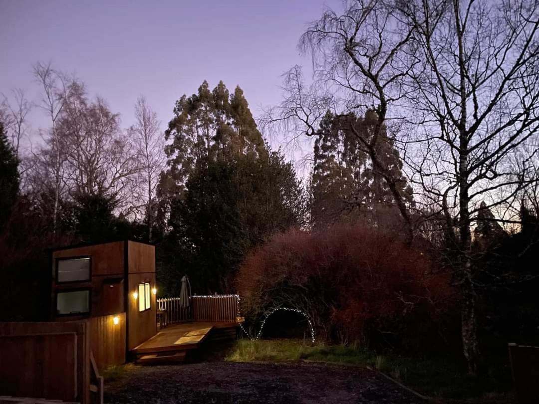 Tiny House In The Bush - A Minute From Town Centre Ruapehu Unique Stays Raetihi Esterno foto